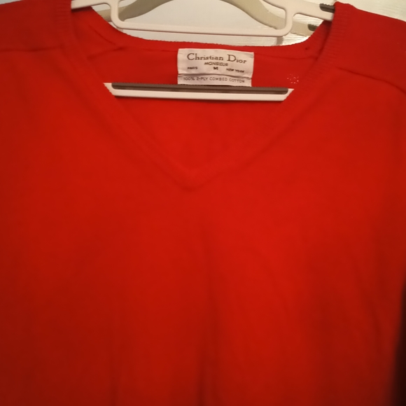 Sweater - Picture 3 of 4